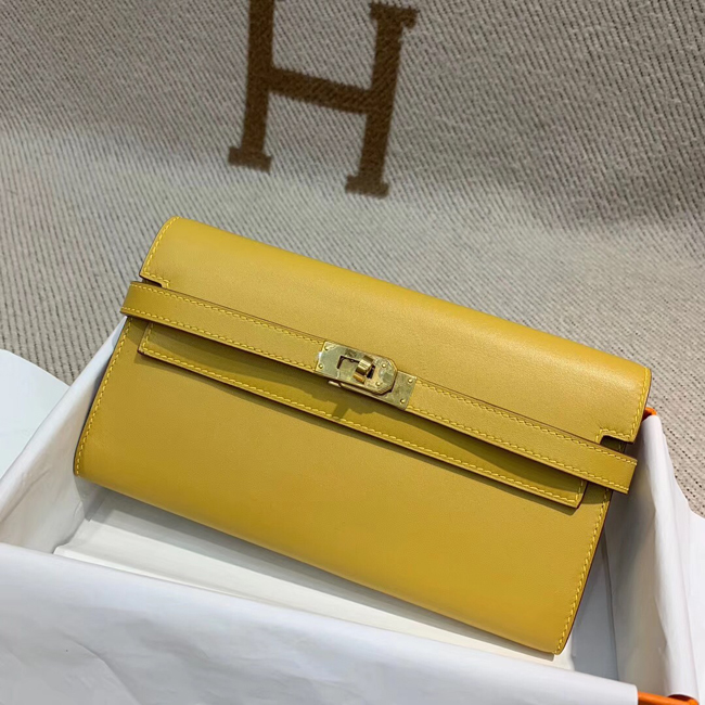 エルメス ケリーウォレットロング ムタード シェブルミゾル ゴールド金具