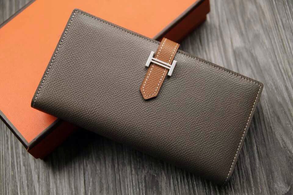 エルメス 財布 ベアンBeant ヴォーエプソン(フランス輸入 )シルバー 金具 流出