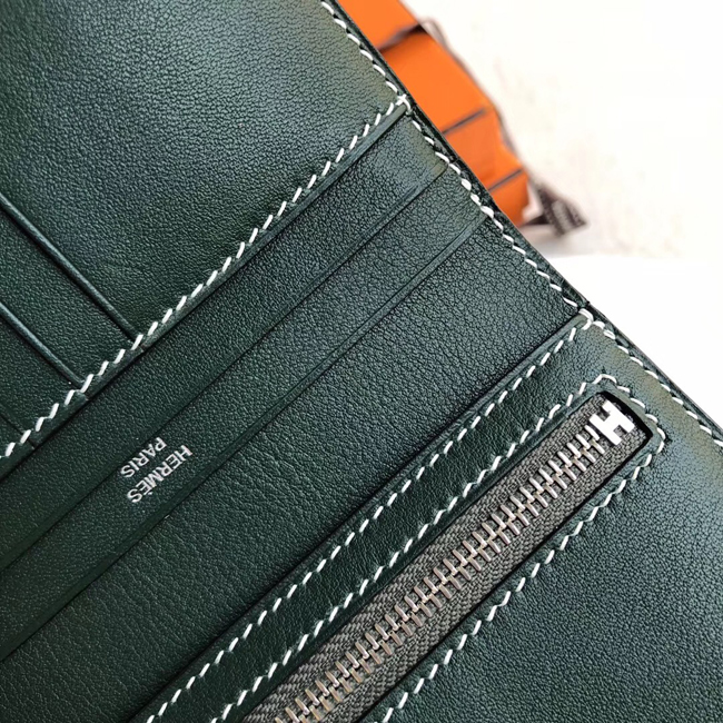 エルメス 財布ベアン ヴェールアングレ シェブルミゾル シルバー金具