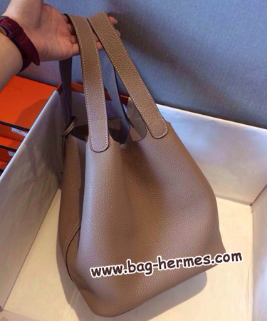 エルメス ピコタンMM エトゥープ トリヨン シルバー金具