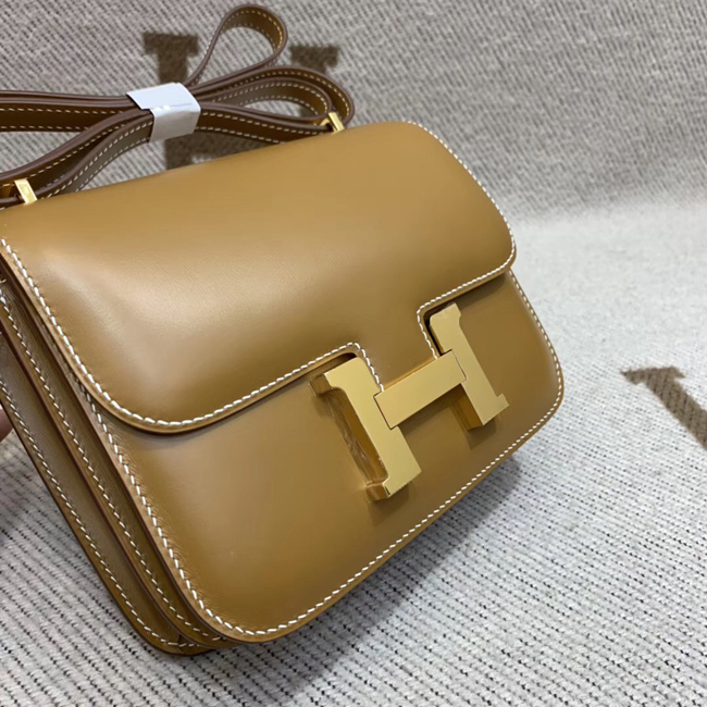 エルメス コンスタンスミニ ゴールド ボックスカーフ ゴールド金具