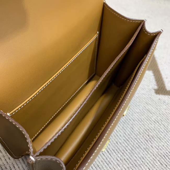エルメス コンスタンスミニ ゴールド ボックスカーフ ゴールド金具
