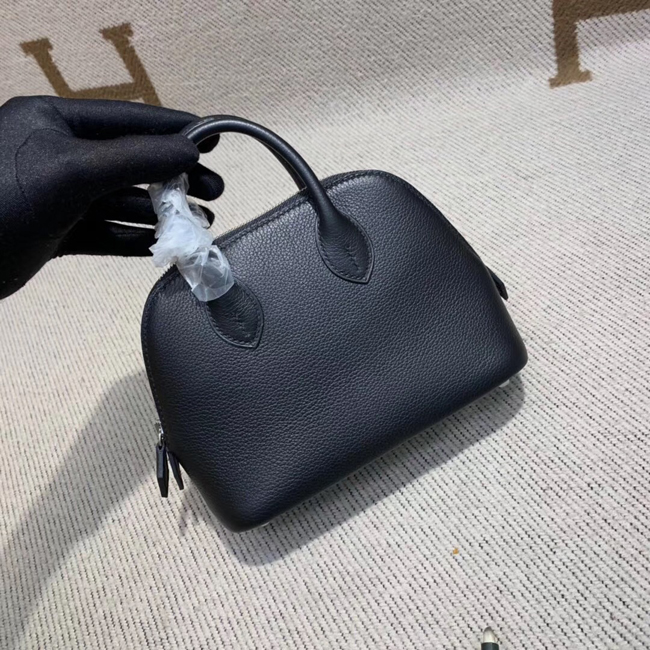 エルメス ボリード1923 18CM ブラック シェーブル シルバー金具