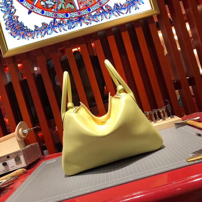 エルメス リンディ30 スフレ スイフト ゴールド金具