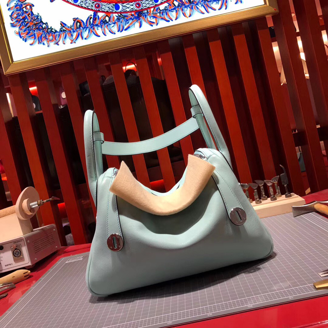 エルメス リンディ30 ブルーアトール スイフト シルバー金具