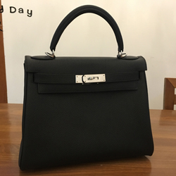 エルメス ケリー28 ブラック トゴ シルバー金具