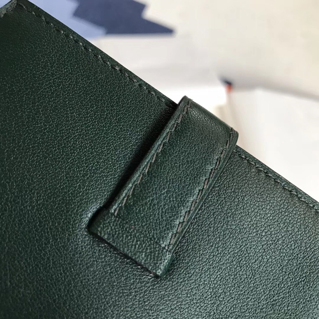 エルメス ベアンカードケース ヴェールアングレ シェブルミゾル シルバー金具