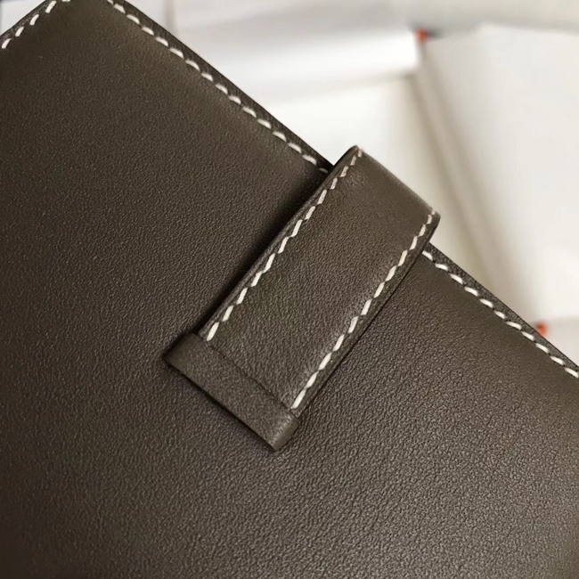 エルメス ベアンカードケース エトゥープ シェブルミゾル シルバー金具