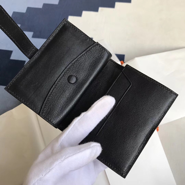 エルメス ベアンカードケース ブラック シェブルミゾル ゴールド金具