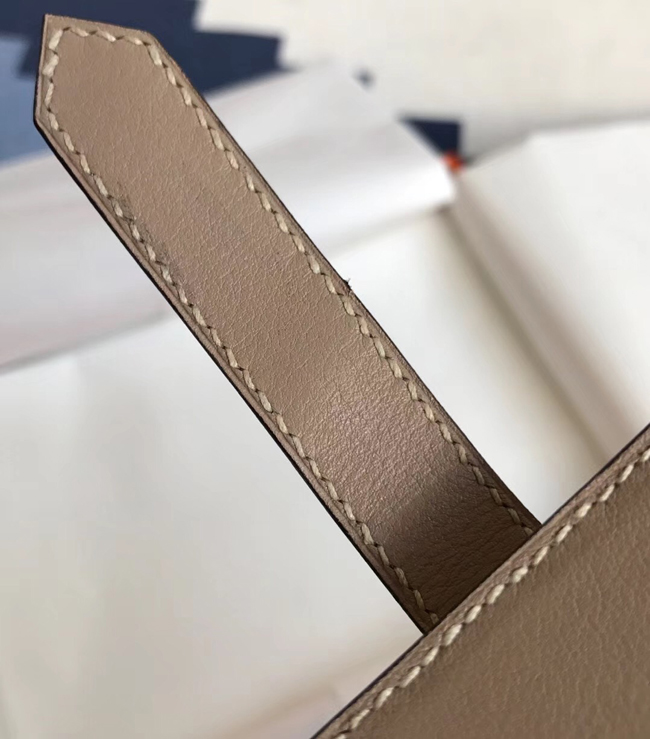 エルメス ベアンカードケース トープ シェブルミゾル シルバー金具