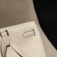 【Ado】ダブルショルダーバッグ トリヨン・クレマンス Clemence 素材 I2 / ナタ シルバークランプ 両手解放可能 若返り効果抜群 【Ado】ダブルショルダーバッグ トリヨン・クレマンス Clemence 素材 I2 / ナタ シルバークランプ 両手解放可能 若返り効果抜群