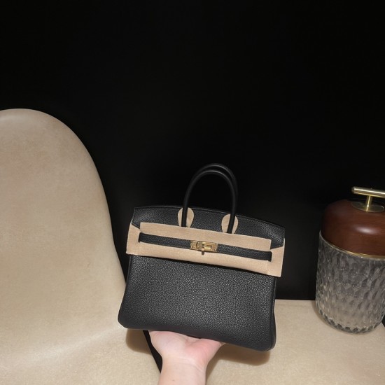 【新入荷】エルメス バーキン 25 トゴ革 89 ブラック ヴェール ゴールド金具|永遠の定番 ヴィンテージ風の大人のハンドバッグ 【新入荷】エルメス バーキン 25 トゴ革 89 ブラック ヴェール ゴールド金具|永遠の定番 ヴィンテージ風の大人のハンドバッグ