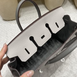 【2024-2025 最新】エルメス バーキン 25 トゴ革 80 パールグレー ×0L グリメイヤー シルバー金具｜ニュートラルなグレー調マッチング 現代的ファッション感