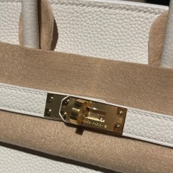 【エルメス】バーキン 25 トゴ革 01 ホワイト ゴールド金具｜コーディネート万能のクリーンホワイト 清潔感溢れるエレガントバッグ