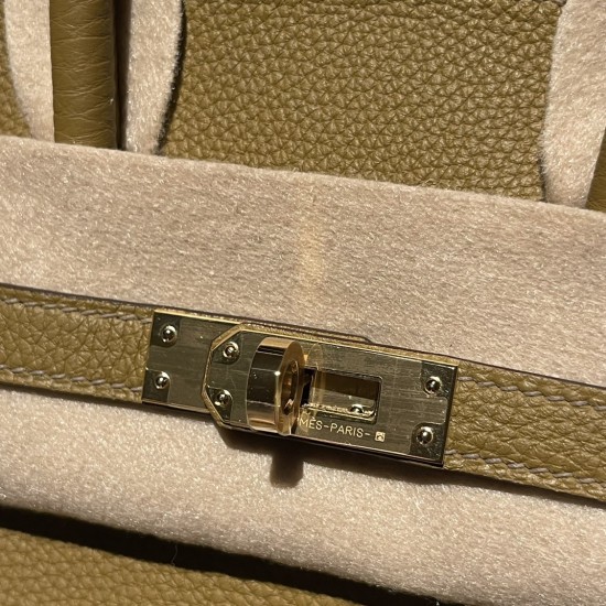 【全新入荷】エルメス バーキン 25 トゴ革 U8 ブロンズドール ゴールド金具|重厚なメタリックブロンズ ゴールドとの調和で秋冬のエレガンスを極める 【全新入荷】エルメス バーキン 25 トゴ革 U8 ブロンズドール ゴールド金具|重厚なメタリックブロンズ ゴールドとの調和で秋冬のエレガンスを極める