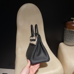 【バーキン 25 トゴ革】89 ソーブラック（So Black）／89 ブラック（Noir）ブラック金具｜超カッコいい全黒スタイルの究極バッグ
