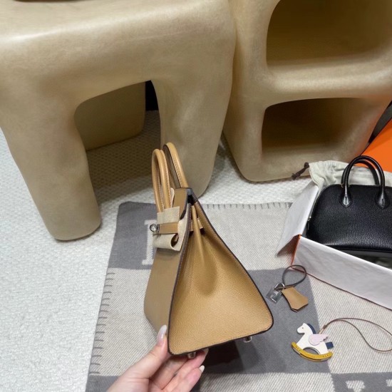 【大人の落ち着き】バーキン 25cm 外縫い Birkin 25cm Sellier 外縫いEpsom 0M / チャイ  シルバー金具 全手縫い 未使用保存品 ヴォーエプソン Epsom