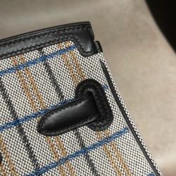 Shoulder birkin 29cm エルメス バーキンショルダーライト29 エクリュ オレンジ クーベルチュール ライン 刺繍 ブルー スイフト トワルアッシュ シルバー金具  Shoulder birkin 29cm