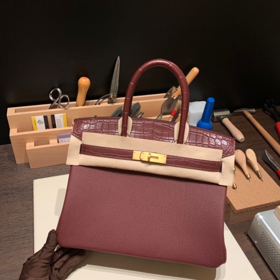 エルメスバーキン 30センチCrocodile& Touch 55/Rouge Hルージュアッシュゴールド金具 birkin30-019 全手縫い