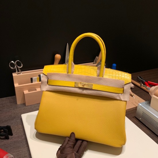 エルメスバーキン 30センチCrocodile& Touch 9D/Jaune Ambre ジョーヌアンブルゴールド金具 birkin30-020 全手縫い