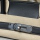 30cm バーキン ファブリック&スウィフトレザー 89 ノワール(銀金具)*ファブリック素材が*若々しい雰囲気*を演出し、オールレザーより*軽量*なのが特長です。 30cm バーキン ファブリック&スウィフトレザー 89 ノワール(銀金具)*ファブリック素材が*若々しい雰囲気*を演出し、オールレザーより*軽量*なのが特長です。