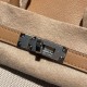 エルメス バーキン25 トリーアンH キャンバス&スウィフトレザー(銀金具)* カラー:4B/Biscuit(ビスキュイ)*- 温もりあるビスケットカラー 軽やかなキャンバス地と光沢あるスウィフトレザーの絶妙な組み合わせ。 落ち着いたビスケットトーンが、上品で使いやすい雰囲気を醸し出します。 エルメス バーキン25 トリーアンH キャンバス&スウィフトレザー(銀金具)* カラー:4B/Biscuit(ビスキュイ)*- 温もりあるビスケットカラー 軽やかなキャンバス地と光沢あるスウィフトレザーの絶妙な組み合わせ。 落ち着いたビスケットトーンが、上品で使いやすい雰囲気を醸し出します。