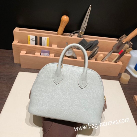 エルメス ボリード ミニ シェブルミゾル  Chevre  80 /Pearl Grey パールグレー ゴールド金具  bolide-mi046 全手縫い