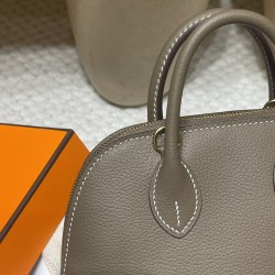 【新作入荷】ミニボリード エヴァカラー 18 / エトゥープ ゴールドクラスプ New stock Mini Bolide 実用的で可愛いボウリングバッグ