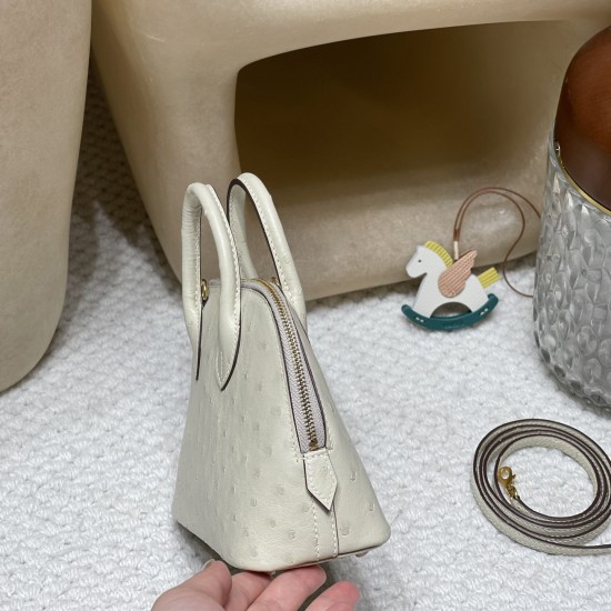 【ハイクオリティーカスタム】Mini Bolide 18cm オーストリッチ 3C / パルシュマン ゴールドクランプ 超絶オススメのかわいいシェルバッグ 【ハイクオリティーカスタム】Mini Bolide 18cm オーストリッチ 3C / パルシュマン ゴールドクランプ 超絶オススメのかわいいシェルバッグ