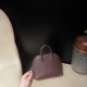 【Mini bolide】シェブルミゾル Chevre 0G / ルージュセリエ ×4B ビスキュイ コンパクト大容量 レッド × ベージュ エレガントで可愛らしいボウリングバッグ 【Mini bolide】シェブルミゾル Chevre 0G / ルージュセリエ ×4B ビスキュイ コンパクト大容量 レッド × ベージュ エレガントで可愛らしいボウリングバッグ