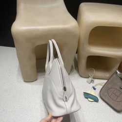 80/Pearl Grey (グリスパール / パールグレー) エルメス ボリード リラックス 35 ヴォーシッキム ハンドバッグ Bolide relax 35 超美品！Swift レザー 