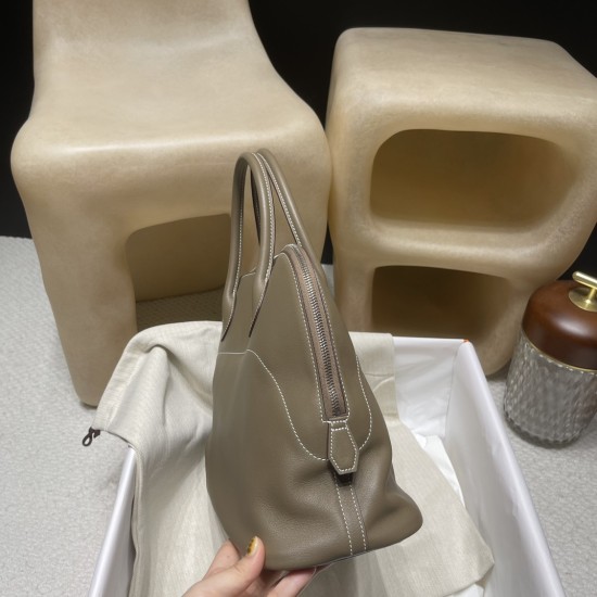 18/Étoupe Grey (Étoupe) エトゥープ エルメス ボリード リラックス 35 ヴォーシッキム ハンドバッグ Bolide relax 35 超美品!Swift レザー シルバー金具 18/Étoupe Grey (Étoupe) エトゥープ エルメス ボリード リラックス 35 ヴォーシッキム ハンドバッグ Bolide relax 35 超美品!Swift レザー シルバー金具