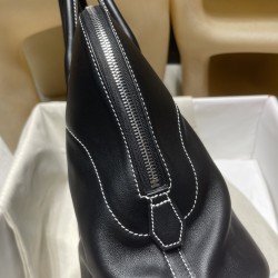 89/Black (Noir) ブラック エルメス ボリード リラックス 35 ヴォーシッキム ハンドバッグ Bolide relax 35 超美品！Swift    シルバー金具