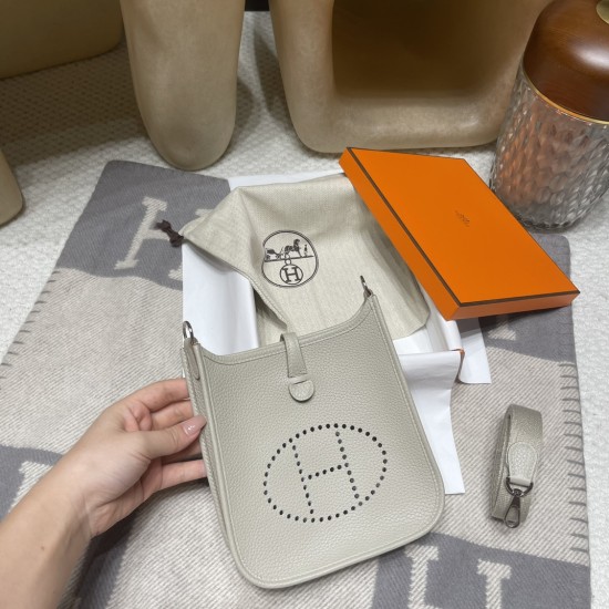 80/Pearl Grey (Gris Perle)  パールグレー トリヨンクレマンス CLEMENCE  TC エルメスエヴリンアマゾンTPM Mini Evelyn