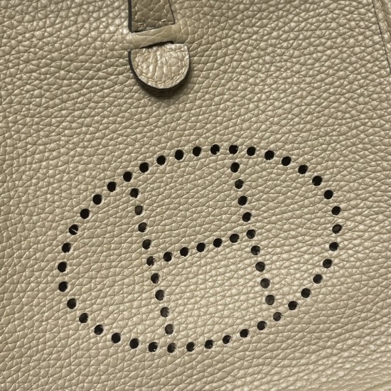 ベージュマルファ   Beige marfa  8Q トリヨンクレマンス CLEMENCE  TC エルメスエヴリンアマゾンTPM Mini Evelyn