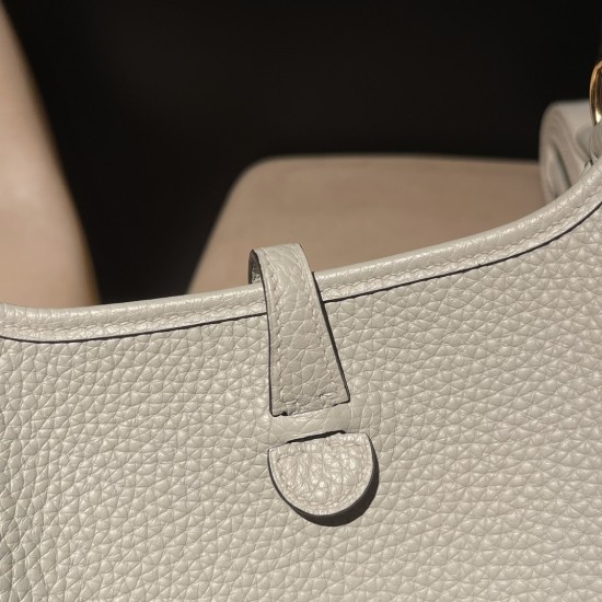 Gris Neve   Ow  グリネヴェ トリヨンクレマンス CLEMENCE  TC エルメスエヴリンアマゾンTPM Mini Evelyn