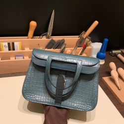 エルメス アルザン 22cm Halzan mini  nilo crocodile コバルト 7C Cobalt  シルバー金具  Halzan25-001 全手縫い