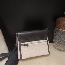 46/Ebene エベーヌ エルメス ショルダーバッグ エールバッグジップ ミニ ブラック/シルバー金具 トワルミリタリー/ヴァッシュハンター シルバー金具 