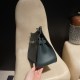 【出荷予定】エルメス ジプシエール Jypsiere 28cm トリヨンクレマンス シルバー金具  6O ヴェールシプレスグリーンVert Cypres若々しくカジュアルな男女兼用スタイル 若々しくカジュアルな男女兼用スタイル片肩掛け・斜め掛けの両用仕様 