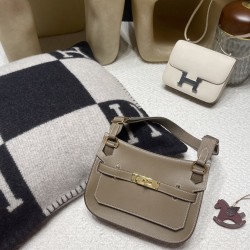 【jypsiere】ジプシーミニ スイフトレザー 調節可能キャンバス肩ベルト付き 18/Étoupe Grey ゴールドクラスプ レジャーミニマルバッグ