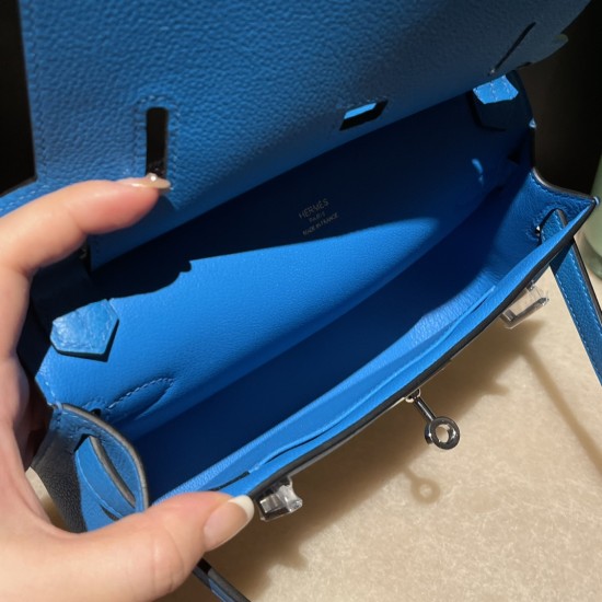 【jypsiere】ジプシーミニ エバーカラーレザー 調節可能キャンバス肩ベルト付き OF Bleu Frida ブルーフリーダ 通勤・レジャー両用バッグ 【jypsiere】ジプシーミニ エバーカラーレザー 調節可能キャンバス肩ベルト付き OF Bleu Frida ブルーフリーダ 通勤・レジャー両用バッグ
