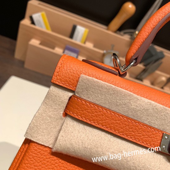 エルメス ケリー25cm togo トゴ  オレンジ 93 /Orange シルバー金具  kelly25-041 全手縫い