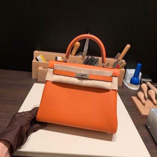 25cm新出荷 ケリー 25トゴ kelly 25cm togo 93 /Orange オレンジシルバー金具 25cm新出荷 ケリー 25トゴ kelly 25cm togo 93 /Orange オレンジシルバー金具
