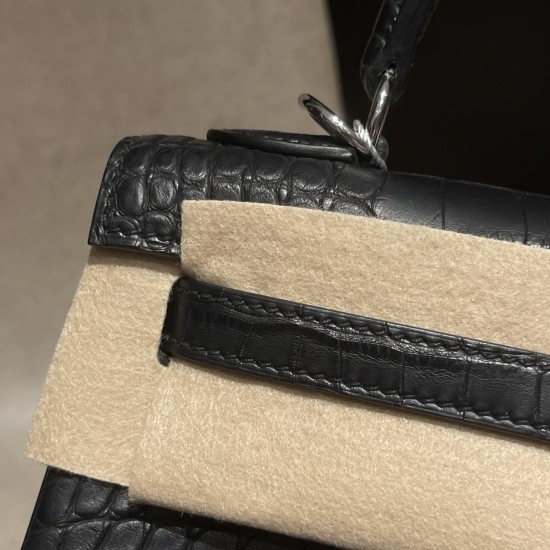 25cm 新出荷 ケリー 25アリゲーター（Alligator）マット（Matte）89/Black (Noir) ブラックシルバー金具