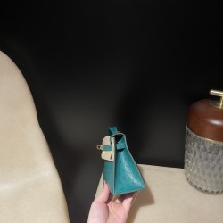 オーストリッチ エルメス ポシェットケリー kelly pochette  U4/Vert Vertigo  ヴェールヴェルティゴ
