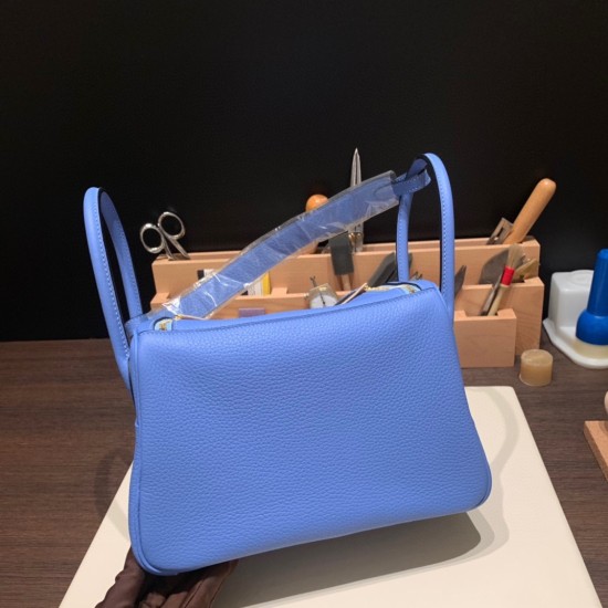 エルメス リンディ26 Clemence トリヨンクレマンス ブルーパラダイス 2T /Blue Paradise ゴールド金具 lindy26-036 全手縫い