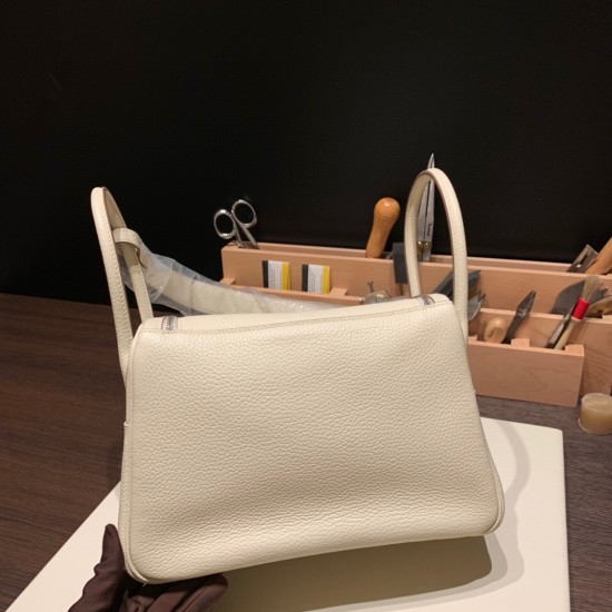 エルメス リンディ26 Clemence トリヨンクレマンス クレ 10 /Craie シルバー金具 lindy26-037 全手縫い