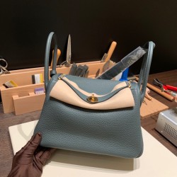 エルメス リンディ26 Clemence トリヨンクレマンス ブルーオラージュ Y7 /Blue Orage ゴールド金具 lindy26-051 全手縫い