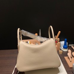トゥルティエールグレー 81 /Gris Tourterelle シルバー金具 lindy30-006 全手縫い エルメス リンディ30 クレマンス CLEMENCE 