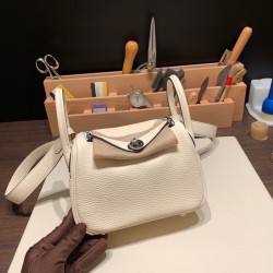 エルメス リンディミニ19 Mini Lindy Clemence トリヨンクレマンス ナタ I2 /Nata   シルバー金具  lindymini-051 全手縫い